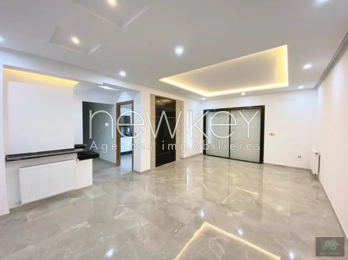 Un Appartement S+3 Neuf à louer à La Soukra