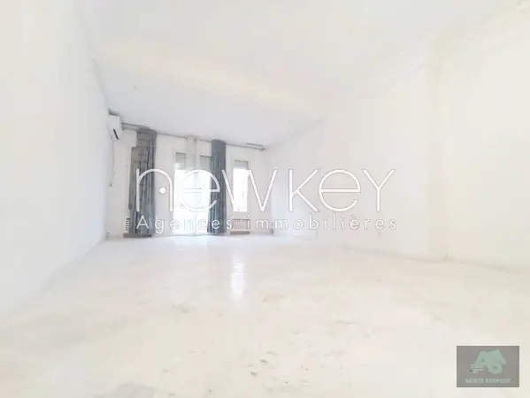 Appartement S3 meublé à louer aux berges du lac 2