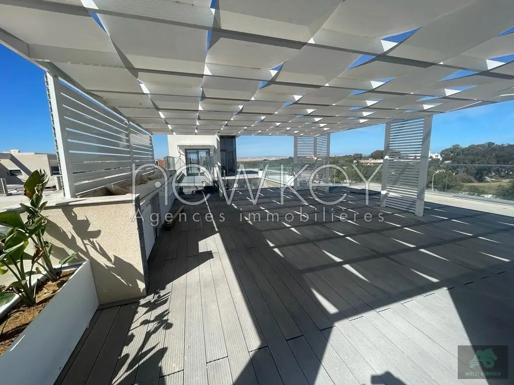 Magnifique Penthouse à Gammarth