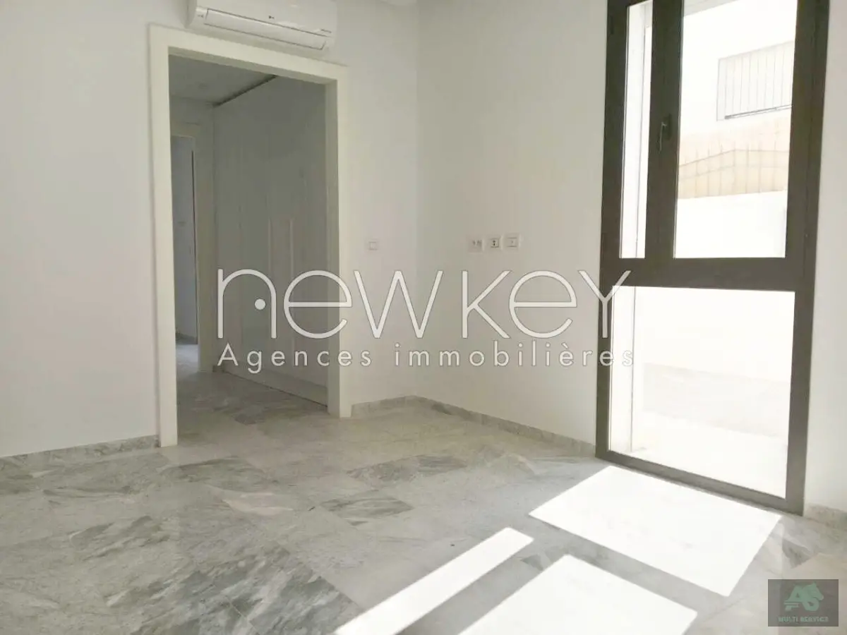 Un Appartement S+1 à louer à Ain Zaghouan Nord
