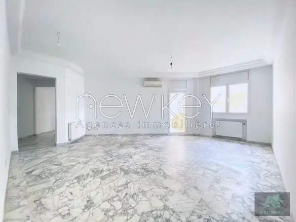 Appartement S3 à vendre aux Berges du Lac 2