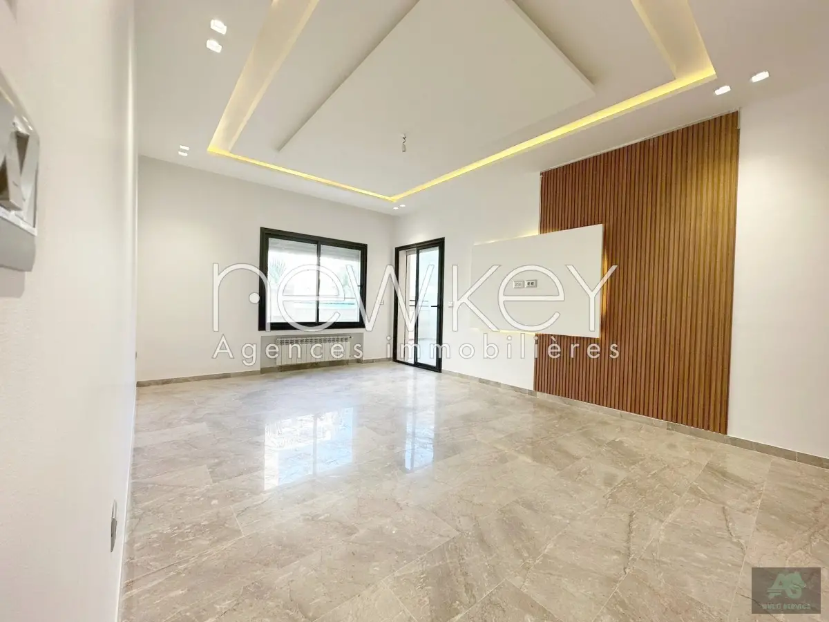 Appartement S+3 Neuf à Ain Zaghouan Nord