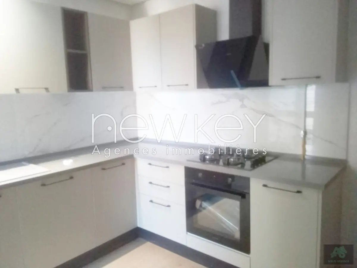 Un Appartement S+2 avec jardin à La Nouvelle Soukra