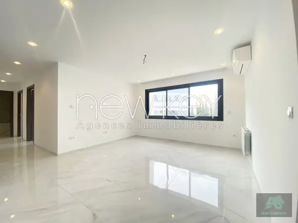 Appartement S2 neuf à louer aux Berges du Lac 2