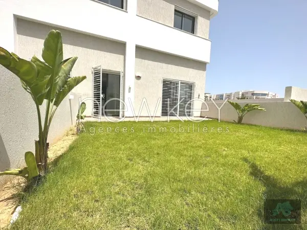 Duplex S3 avec jardin à louer aux Jardins De Carthage