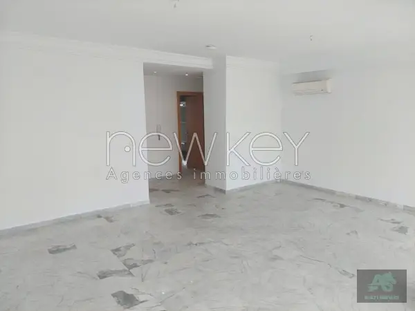 A louer un appartement s+2 à la Marsa