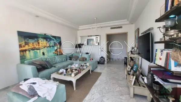 Appartement s+4 à Gammarth