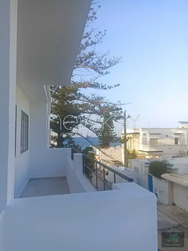 Appartement s+3 à la Marsa