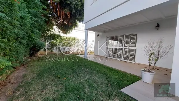 Magnifique S+3 avec jardin au coeur de la Marsa