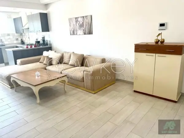 Appartement S1 vide avec vue dégagée à louer aux Jardins de Carthage