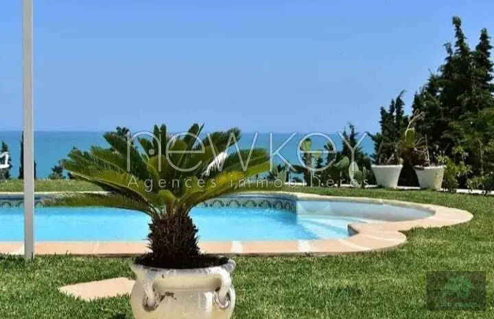En exclusivité un Magnifique studio à Gammarth