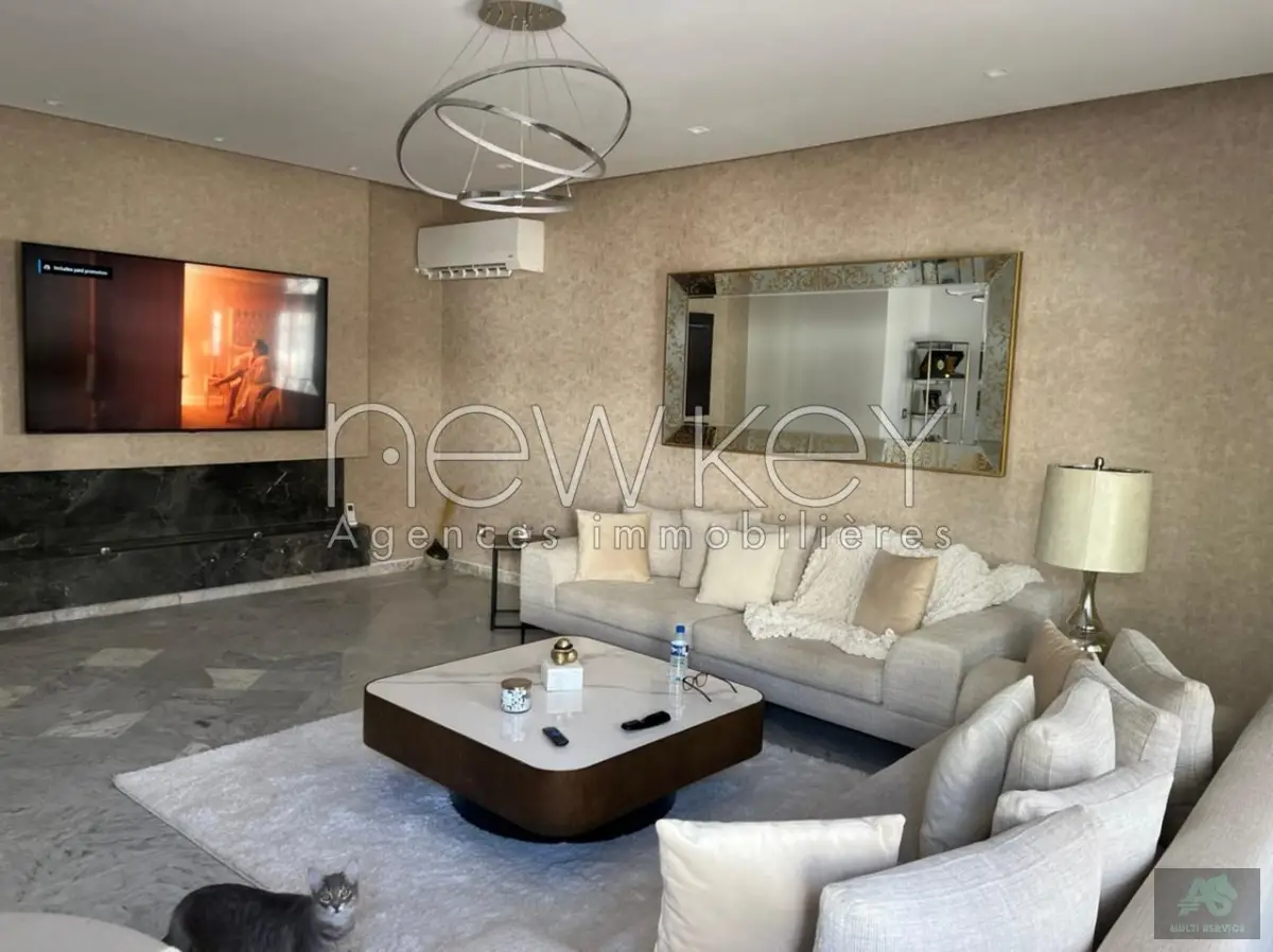 Triplex s+5 à la Marsa