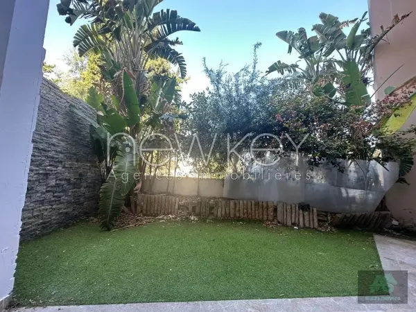 Superbe Duplex S4 avec jardin à Louer à La Soukra