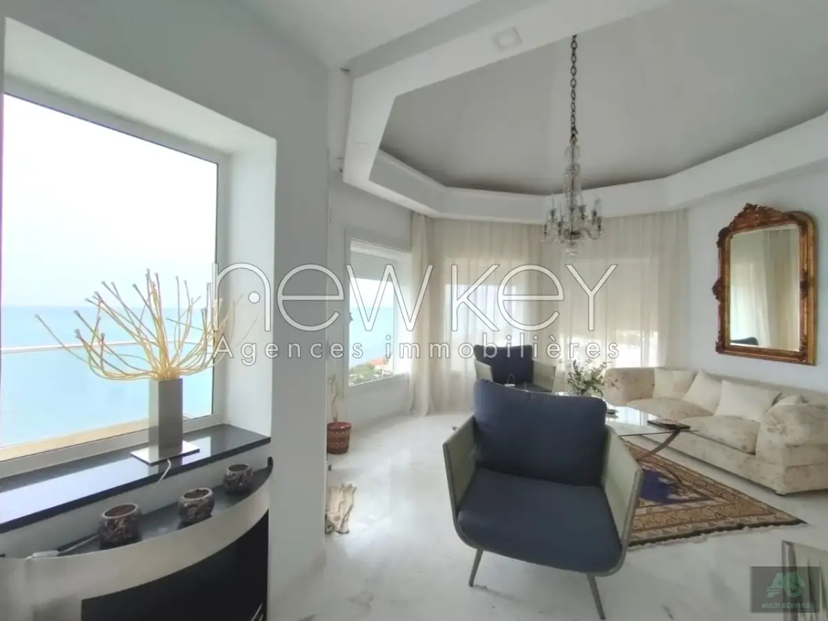 Superbe appartement plein vue mer