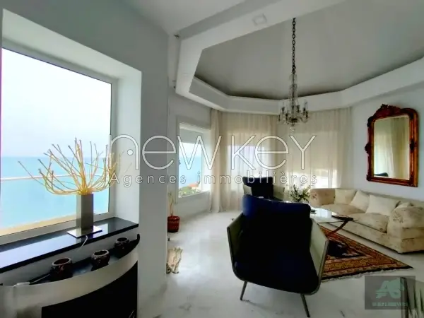 Superbe appartement plein vue mer
