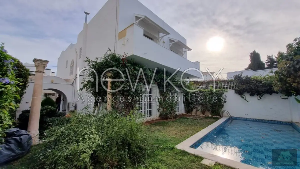 villa s+3 avec piscine à Sidi Bousaid