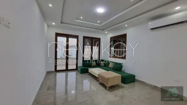 Etage de villa s+3 à la Marsa