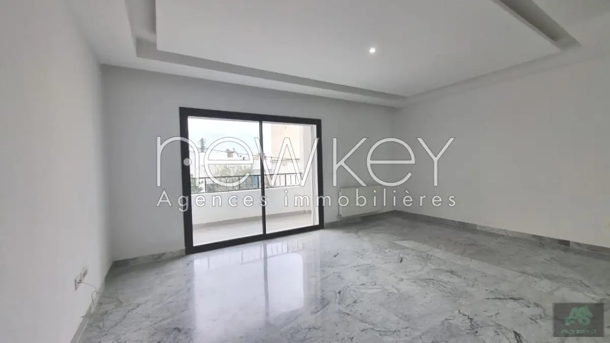 Bel appartement S+2 au cœur de la Marsa