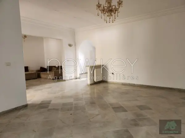 Duplex s+3 à la Marsa