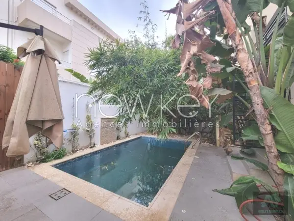 Duplex S3 avec piscine à louer à La Soukra