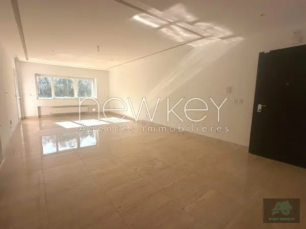 Magnifique appartement S3 à vendre aux Jardins de Carthage
