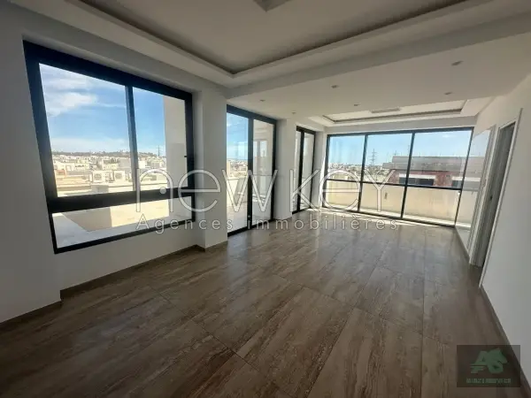 Bureau 164m² à louer aux Jardins de Carthage