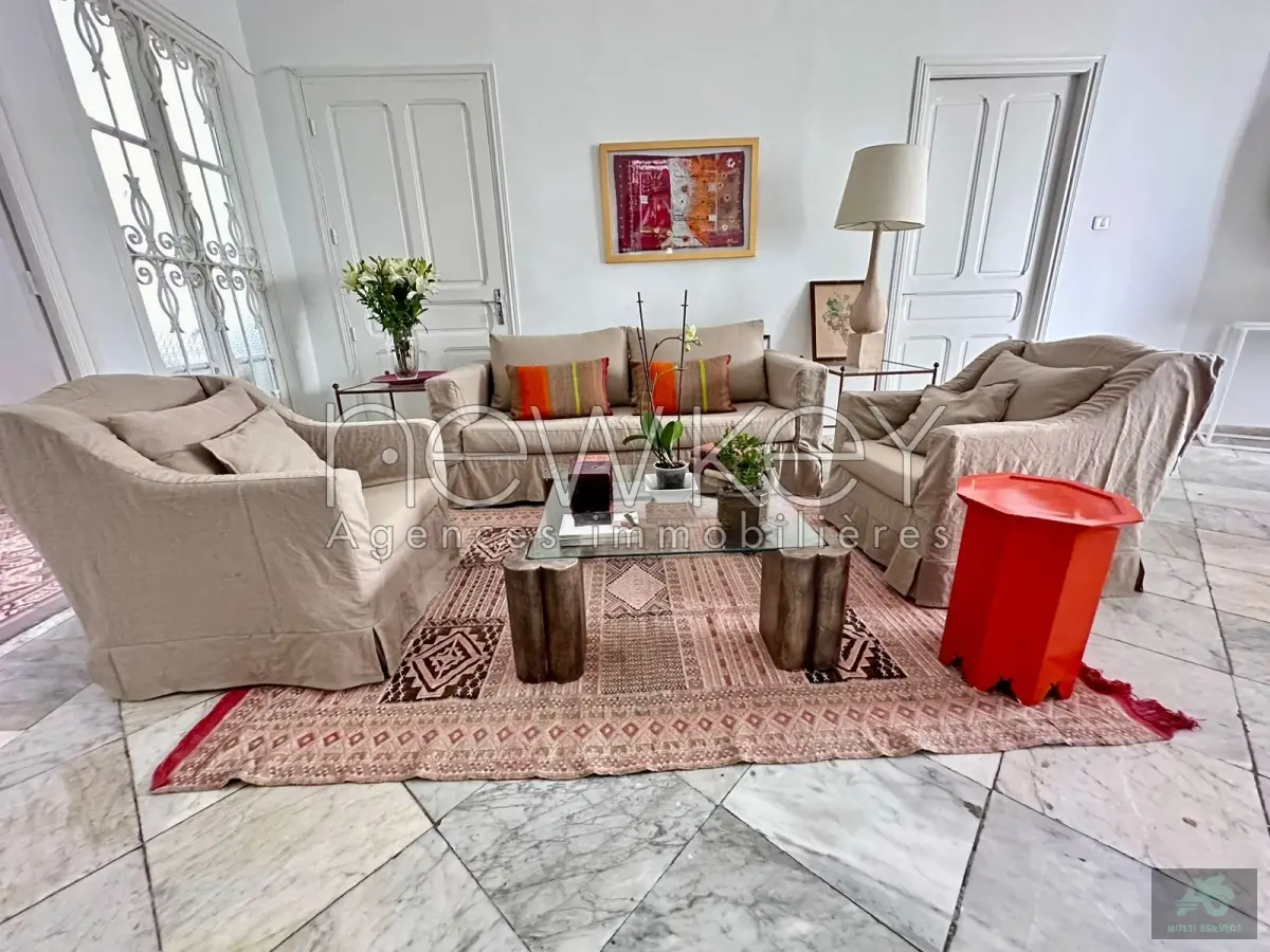 Villa s+3 meublée au cœur de la Marsa