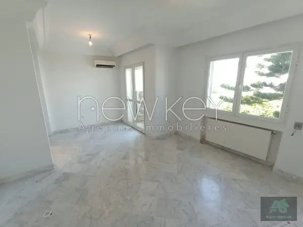 Un Appartement S+3 à louer à Ain Zaghouan