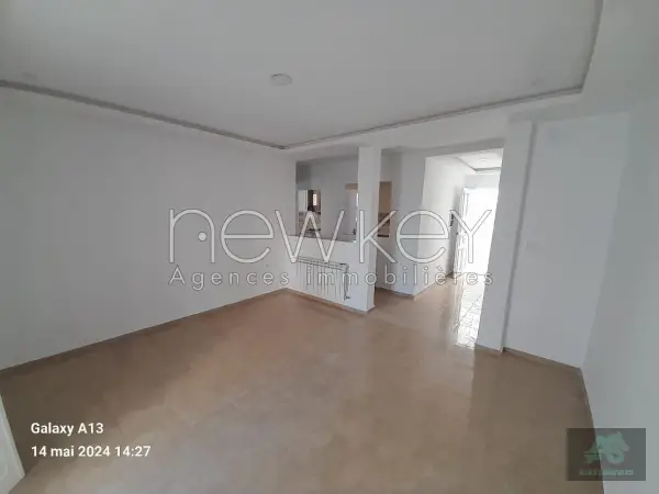 Etage de villa S+3 à la Marsa