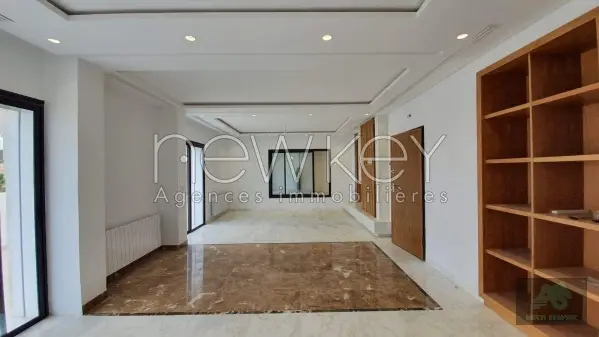 Penthouse S+3 avec terrasse La Marsa