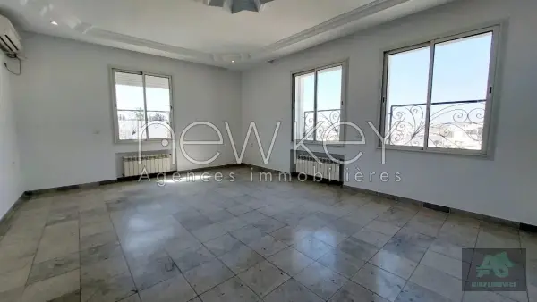 Magnifique duplex S+3 à La Marsa