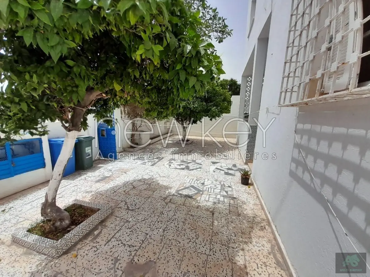 villa à vendre au coeur de la marsa