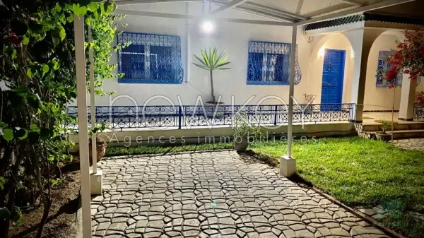 Villa plain pied s3 à la Marsa
