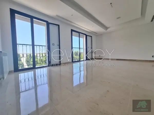 Un Appartement S+3 Neuf à louer à La Soukra