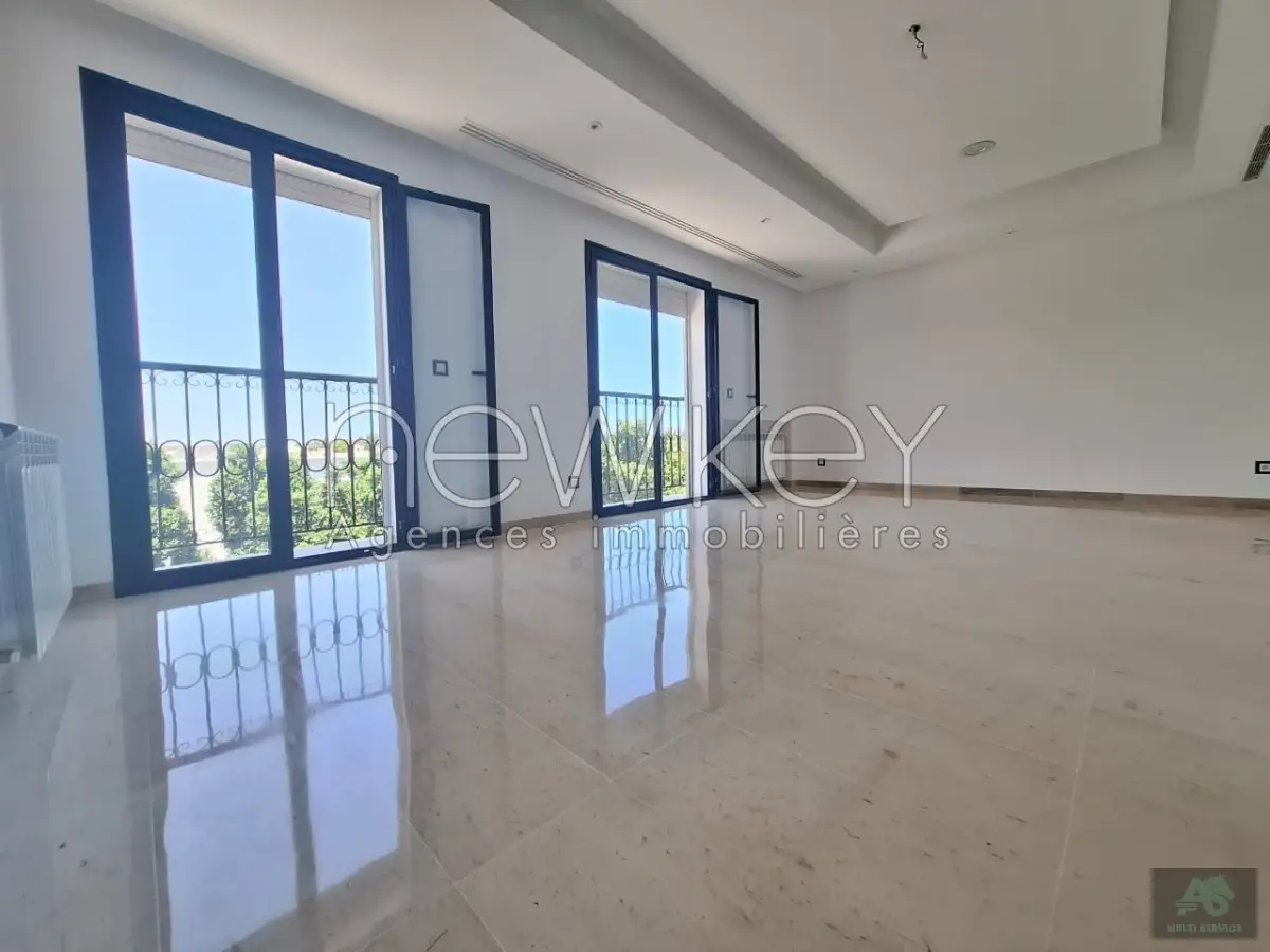 Un Appartement S+3 Neuf à louer à La Soukra