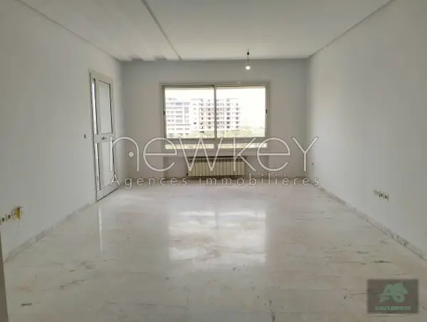 Appartement S2 Avec Vue Dégagée À Louer Aux Jardins De Carthage
