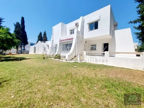 Villa S+4 à Sidi Bou Said