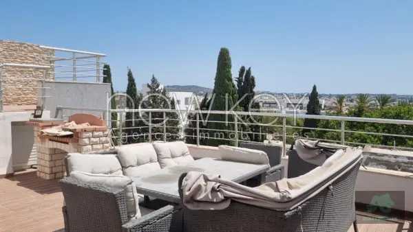 Bel appartement S+3 meublé à la Marsa