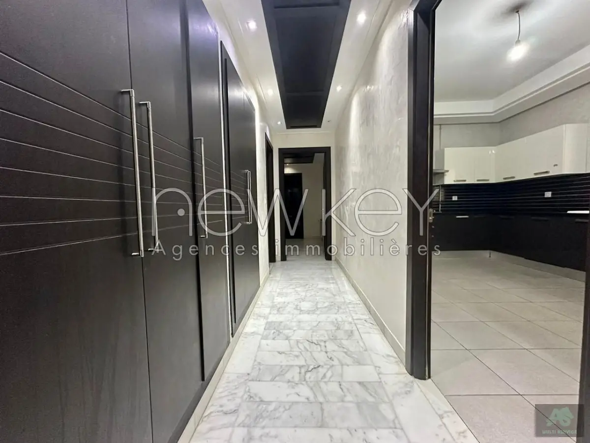 Appartement S+3 à louer au lac 2