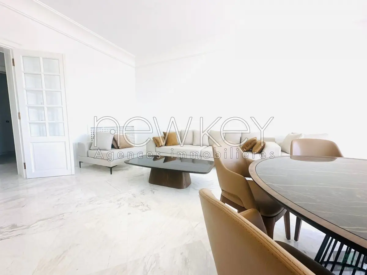 Appartement S+4 meublé à louer au lac 2