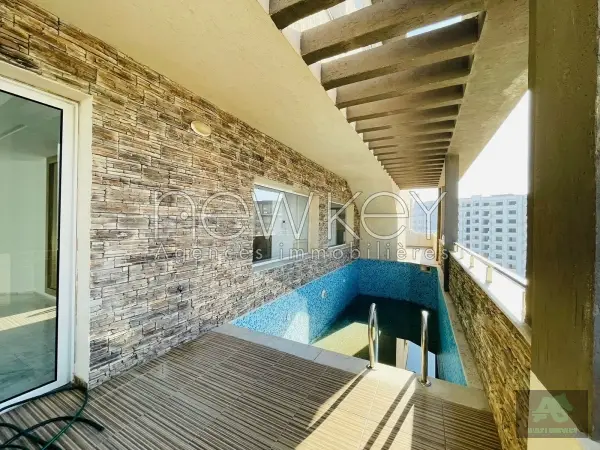 Penthouse S4 à louer aux Jardins de Carthage