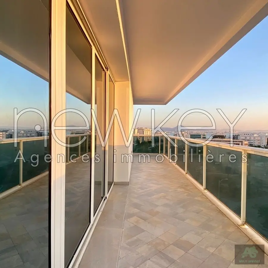 Appartement S+3 à louer au lac 2