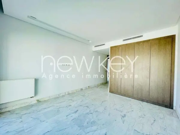 Appartement S4 avec vue sur lac à vendre aux Berges du Lac 2 - 5