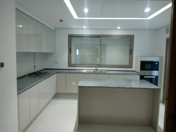 Appartement S+3 à Gammarth - 1