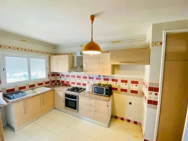 Bel appartement S+2 - 5