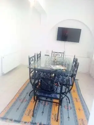 RDC de villa meublé - 3