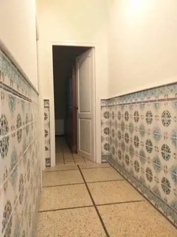Etage de villa à Khereddine - 2