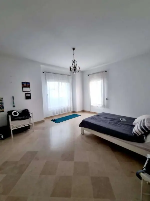 Coquet appartement à cité les pins - 3