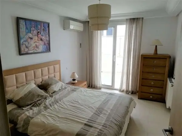 Appartement S 1 meublé à la Marsa ville - 5