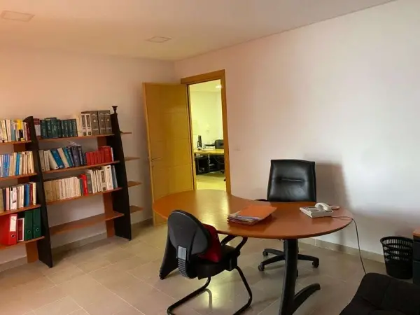 Bureau à vendre à la marsa - 1